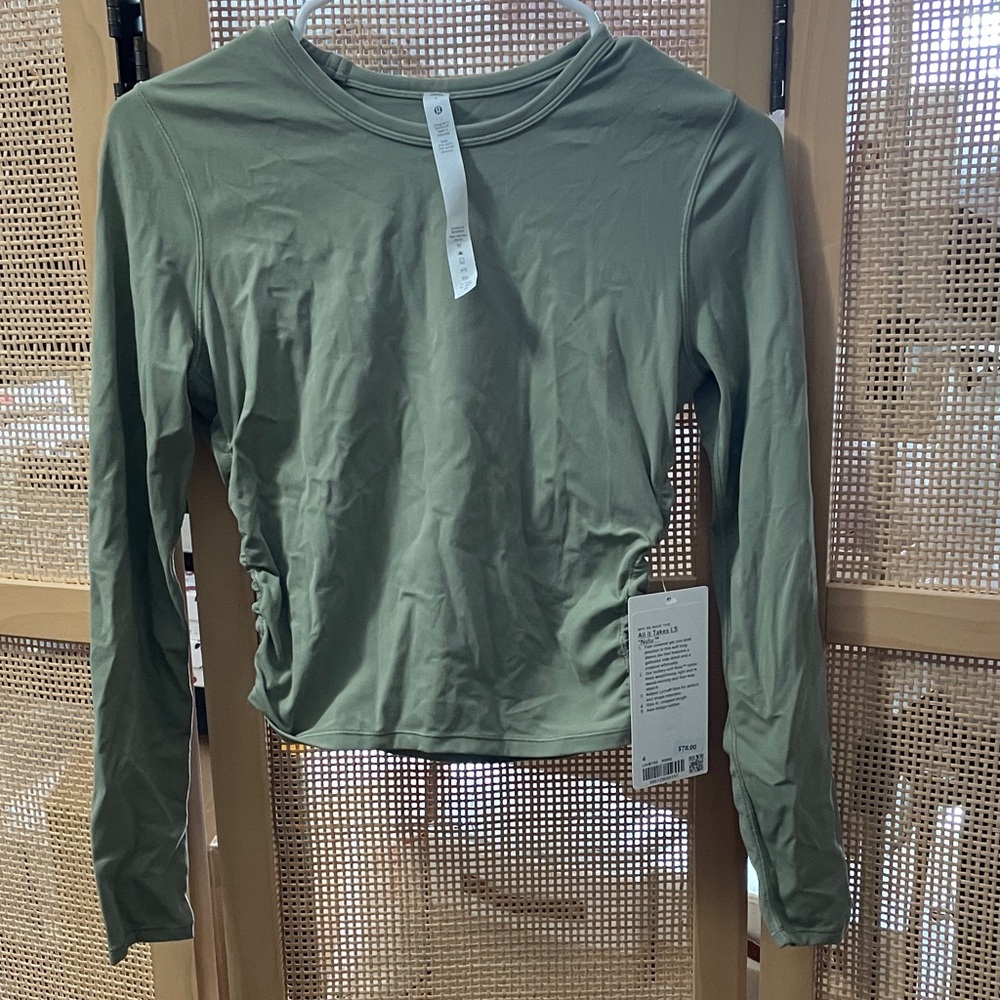 Lululemon Athletica Green Crop Top RSMG size 4 all it takes along sleeve NULU